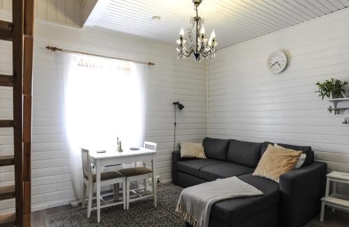 Raahe Apartment | Wanha Fröökynä Huoneisto Wanhassa Raahessa, FREE WiFi