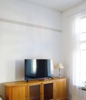 Vaasa Apartment | Wanha Rovastiinna, SELF-SERVICE Unique city apartment, FREE WiFi