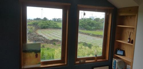 Hangyeong House | Warang Guesthouse