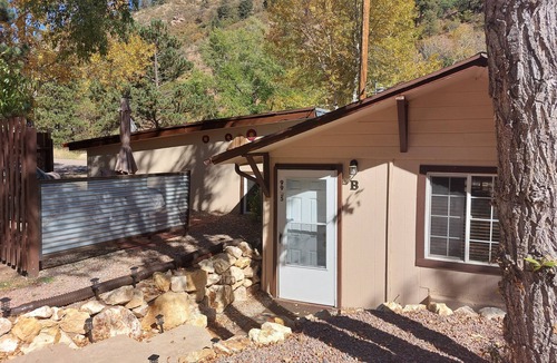 Cascade-Chipita Park House | Welcome to Rock Creek Haven Come experience nature, wildlife, trails, mountains