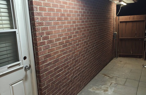 East Gate Apartment | Welcoming 1-bedroom studio with AC in charming Lakewood