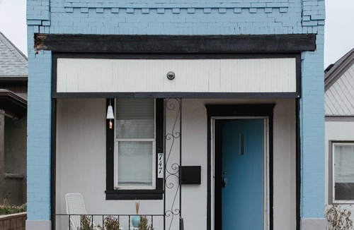 Villa Park House | Welcoming private house with yard and storage in vibrant Denver