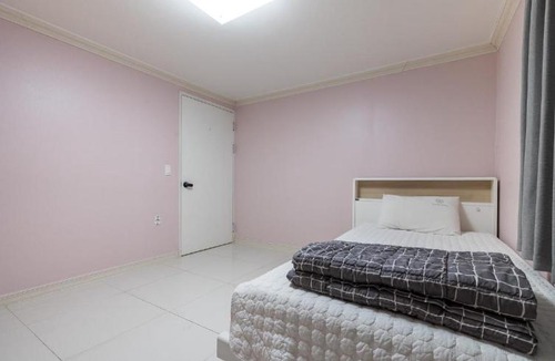Daeyeon-dong Hotel | Welkin Hotel