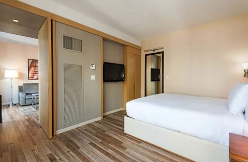 Central Park South Resort | West 57th Street, a Hilton Club - 1 - Bedroom - 1 BD