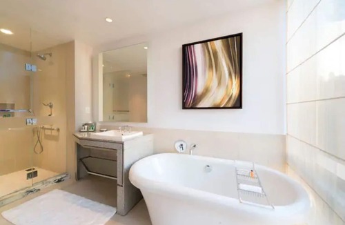 Central Park South Resort | West 57th Street, a Hilton Club - 1 - Bedroom - 1 BD