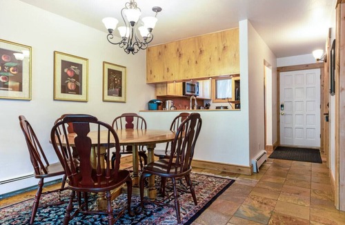 Vail Villa | West Vail Ptarmigan Townhome - Summer Pool