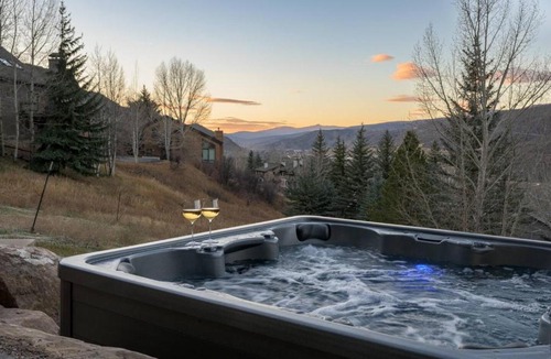Eagle-Vail House | Whiskey Hill Luxury Retreat Hot tub Mountain Views