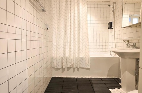Seorim-dong Apartment | White Warm House