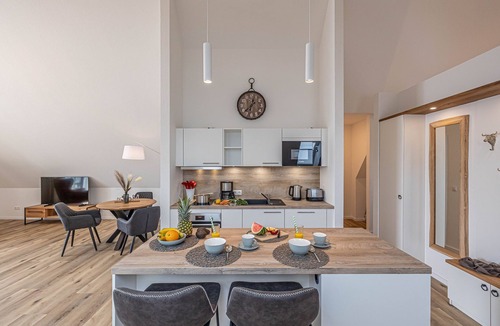 Schleswig Apartment | Wiking-Koje 9 - Elevator, Balcony, Washing Machine, TV, Parking, 3rd Floor