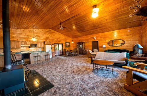 Craig Cabin | Wild Skies Cabin Rentals in Craig