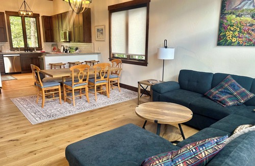 Old Town House | Winter Park Mountain Townhome