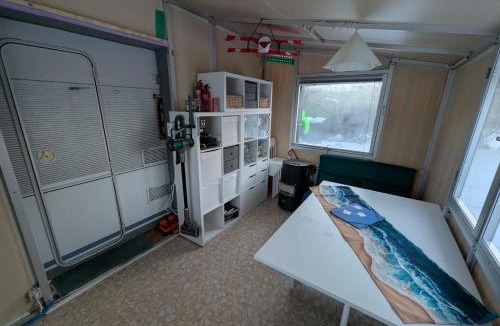 Fehmarn Other | Wohnwagen mit feststehendem Vorzelt