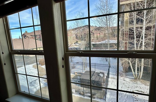 Grand Elk Ranch Condo | Wonderful 2-bedroom condo in soothing Granby for your mountain getaway.