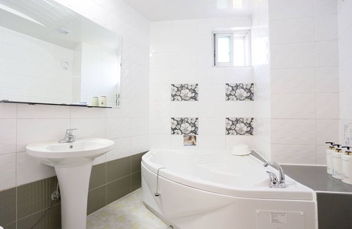 Wonju Hotel | Wonju New Rivera
