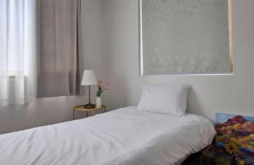 Chunghung Apartment | Woodri House