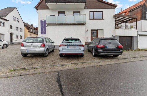 Leinfelden-Echterdingen Apartment | Work & Stay - Apartment with office