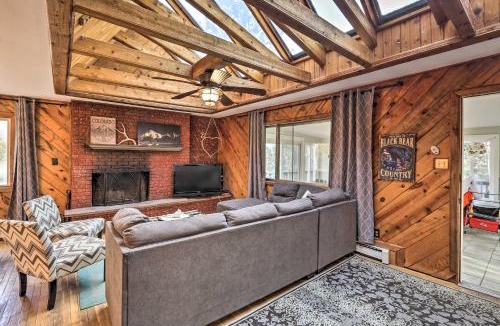 Coal Creek House | Wraparound Deck Serene Mountain Escape in Golden!