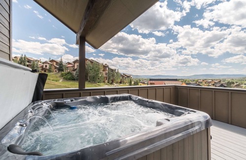 Steamboat Springs House | Yampa Valley Viewhouse | Private Gondola | Pool & Multiple Hot Tubs | Close to Slopes