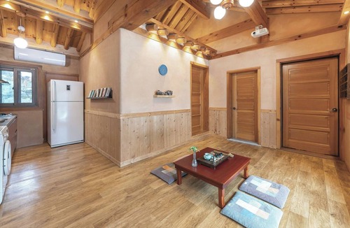 Seojong House | Yangpyeong Vivaco Hanok Stay