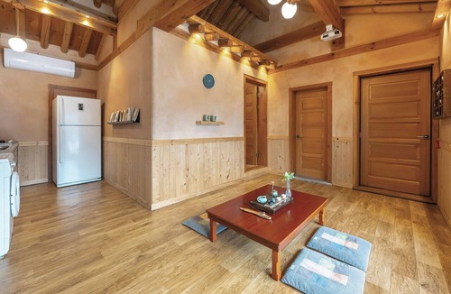 Seojong House | Yangpyeong Vivaco Hanok Stay