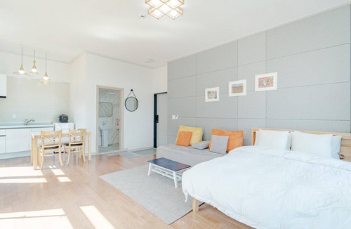 Yangyang House | Yangyang In Memory Pension