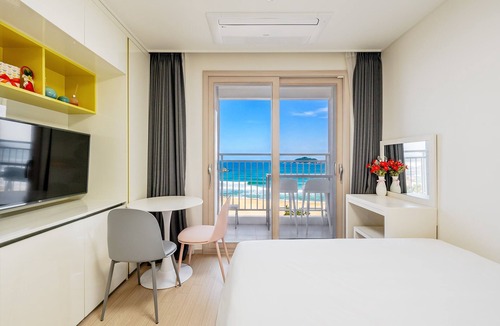 Yangyang Hotel | Yangyang Oceanstay 24K