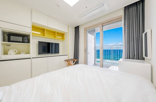 Yangyang Hotel | Yangyang Oceanstay 24K