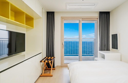 Yangyang Hotel | Yangyang Oceanstay 24K