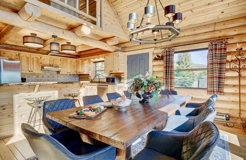 Island Park Cabin | Yellowstone's Finest Private Waterfront Lodge · 360° Views · 15 Min to Park