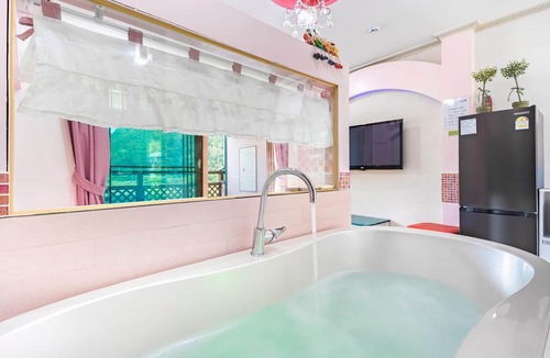 Yeongwol House | Yeongwol Gangeulpumeunsoo Pension