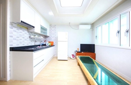 Yeosu House | Yeosu Ando Namjjokbada Pension