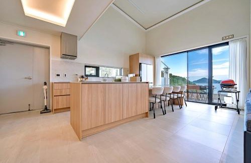 Hwajeong House | Yeosu Blau Pool Villa