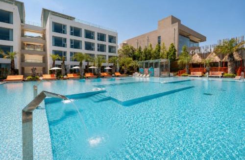Dolsan-eup Hotel | Yeosu Calacatta Hotel & Resort