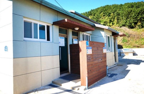 Ando House | Yeosu Geumodo Pension