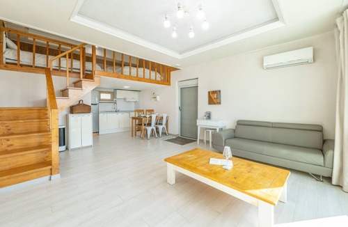Yeosu House | Yeosu Grace Family Pension