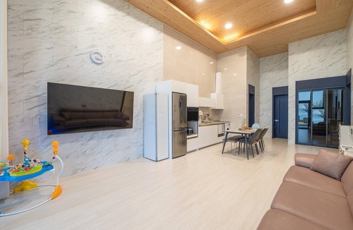 Dolsan-eup House | Yeosu Kinolkids Poolvilla