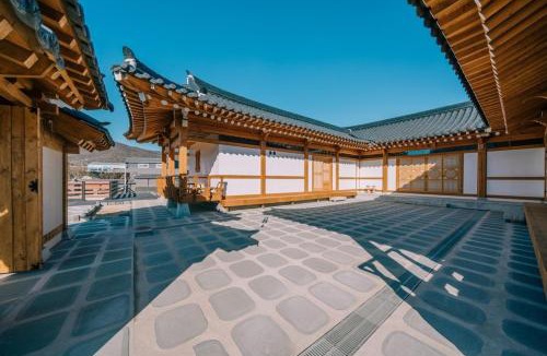Yongin House | Yongin A day at Hanok Yerang