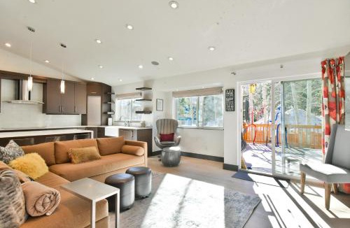 Frisco House | You Are My Sunshine - Downtown Frisco Home