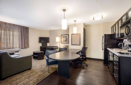 Golden Hotel | Your Home Away from Home in Colorado! Pet-friendly Property, Full Kitchen!