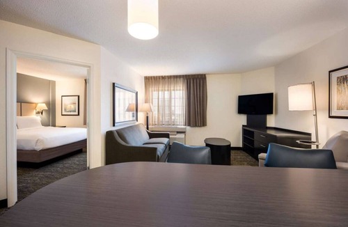 Golden Hotel | Your Home Away from Home in Colorado! Pet-friendly Property, Full Kitchen!