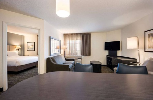 Golden Hotel | Your Home Away from Home in Colorado! Pet-friendly Property, Full Kitchen!