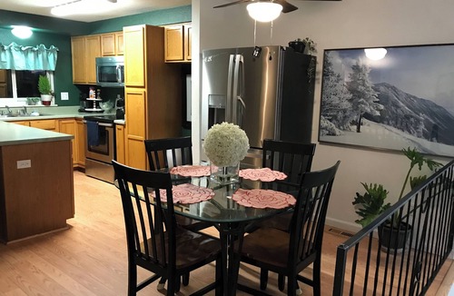 Aurora House | Your warm home, 4 Bedroom Vacation House With Pikes Peak view Pet-friendly