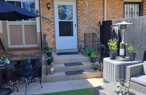 Northwest Arvada House | ZEN -tastic Cozy basement and common area house- fitness room, WiFi -Arvada - n