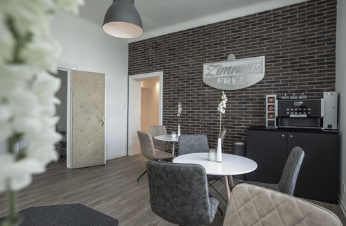 Holm House | Zimmer FREI Boardinghouse