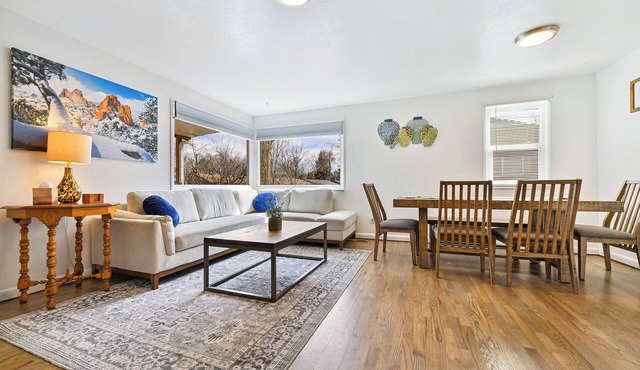 ᨒ Hot Tub/Fire Pit/Game Lounge/Fenced Yard ᨒ