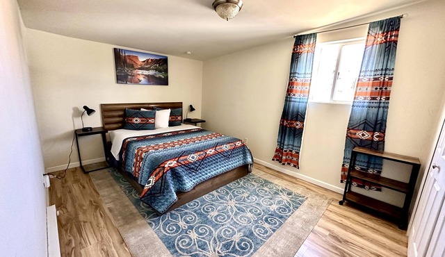 103 Leiter 3 blocks from main street