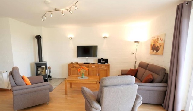 19 Ferienwohnung im Fritz-bleyl-weg 16b EG