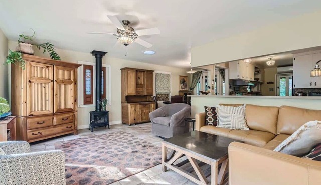 2-Bedroom in Newlands with Secret Garden & Suite