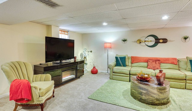 2 Mi to Kansas City Stadium: Cozy Couple’s Studio!