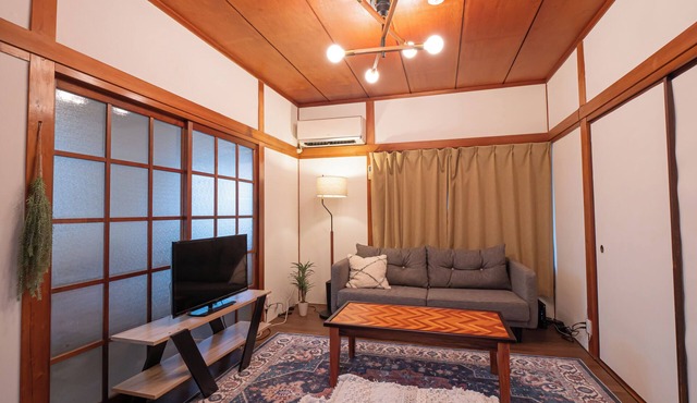 20 minutes by car from Takamatsu Station
